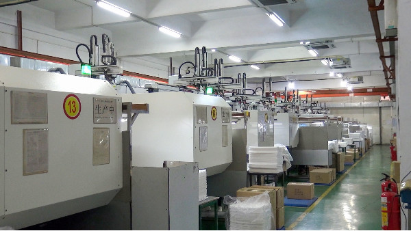 世邦塑料产品材质分类与应用
